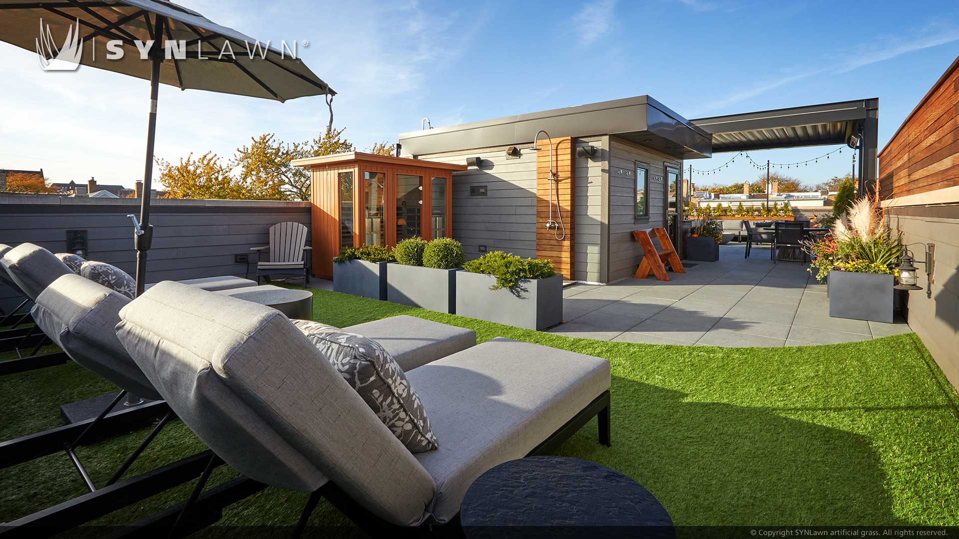 image of SYNLawn Los Angeles California artificial grass for roof top rooftop lounge area